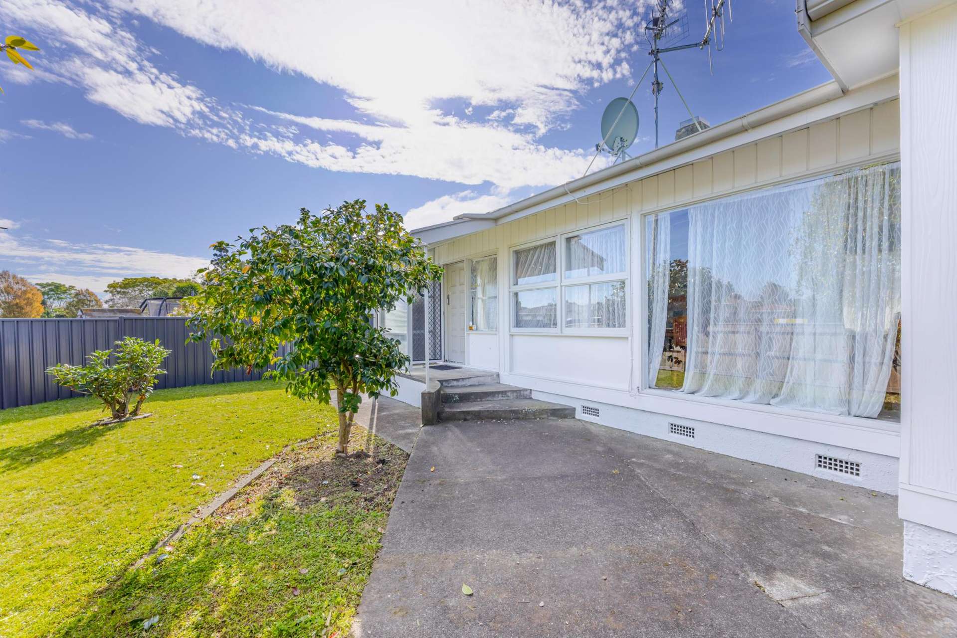 28 Wycliffe Street Onekawa_0