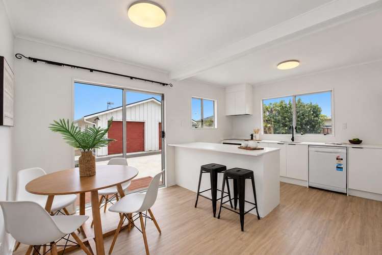 11 Makarini Street Paraparaumu_3