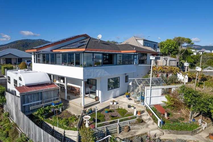 328 Princes Drive Britannia Heights_27