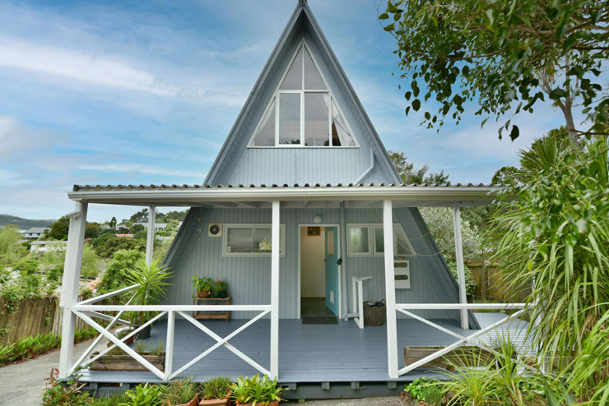 Quirky Auckland house with $795K price tag under offer within days