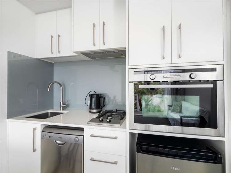 3/7 Wellington Street Russell_9