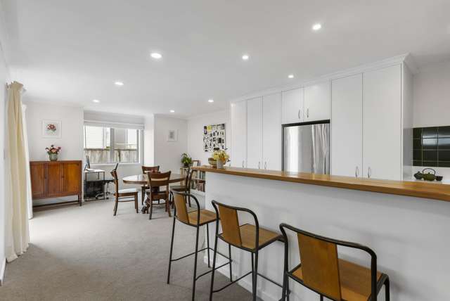 17/36 Dee Street Island Bay_3