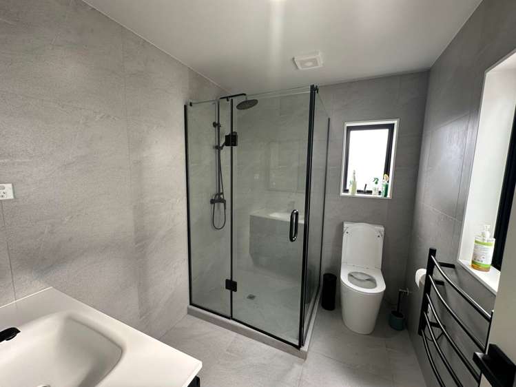 43B Mirrabooka Avenue Botany Downs_9