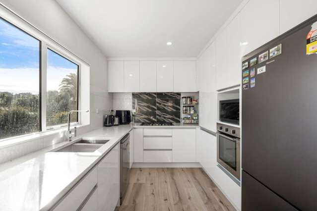 23a Derwent Crescent Titirangi_1