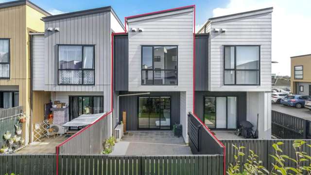 Fantastic 2 bedroom Terrace house in Huntingto...