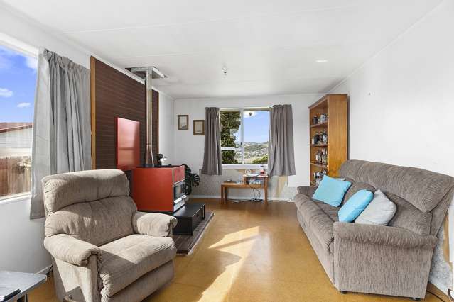 124 Gloaming Hill Titahi Bay_2