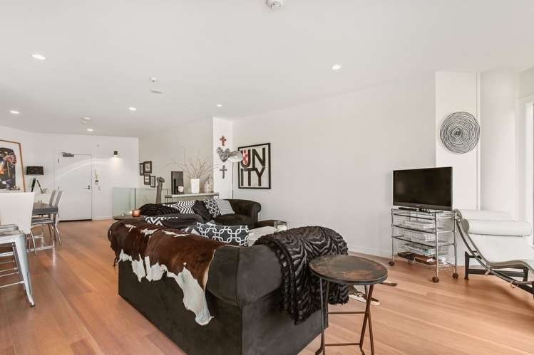 4d/21 Hargreaves Street Auckland Central_9