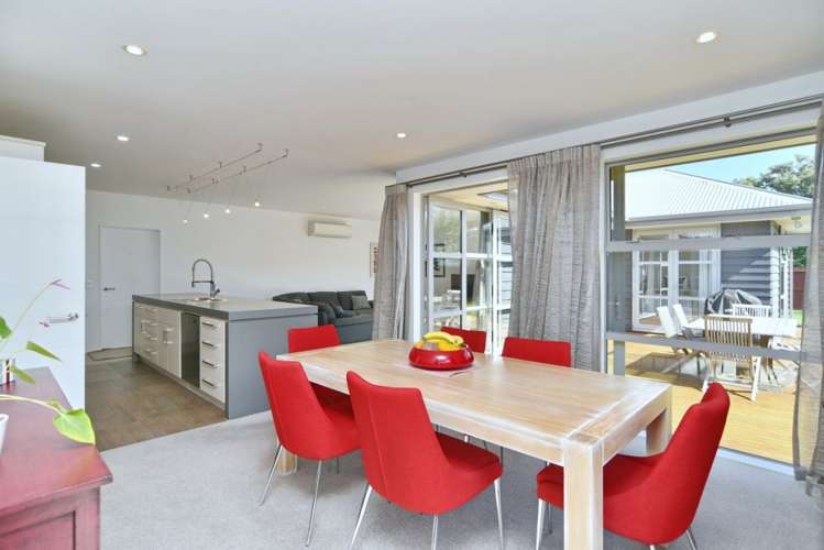 14 Bancroft Place Parklands_11