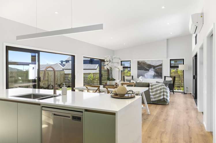 15 Makomako Crescent Wharewaka_17