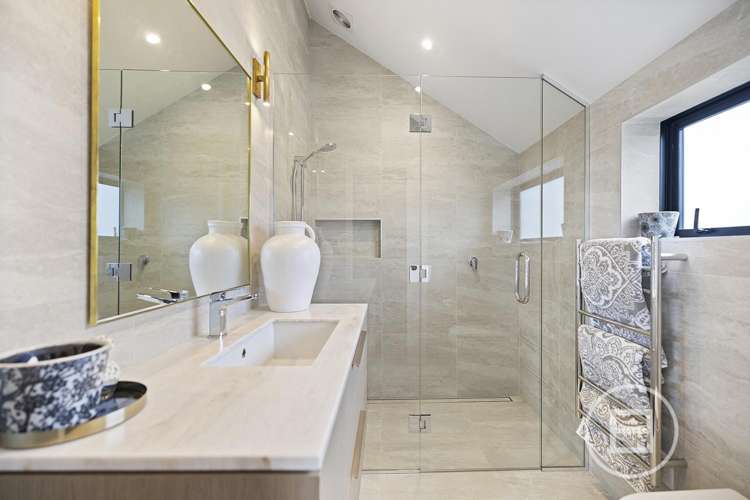 151A Upton Street Wanaka_11