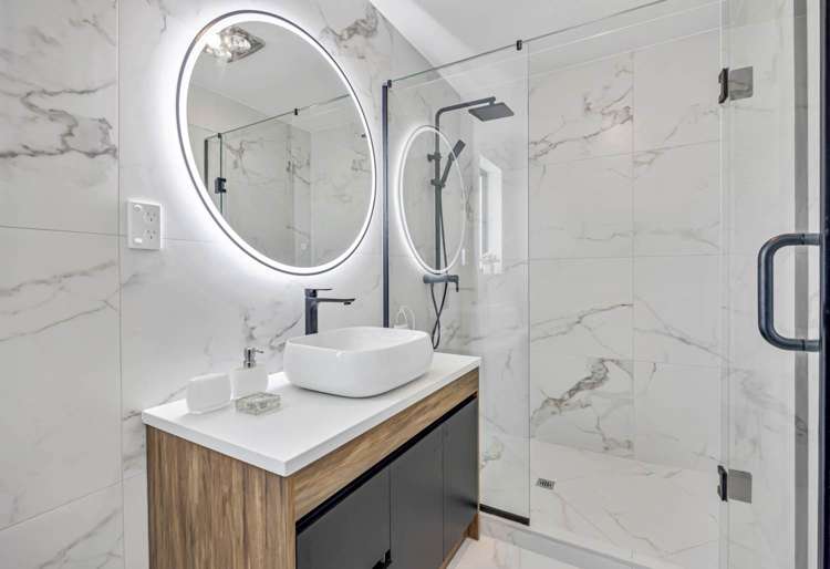 25 Knockanara Drive Flat Bush_31
