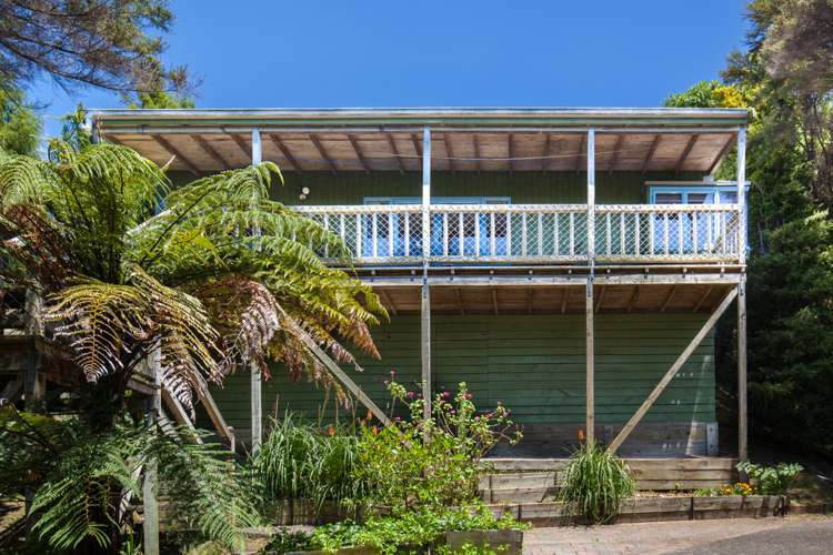 44 Cross Street Raglan_17