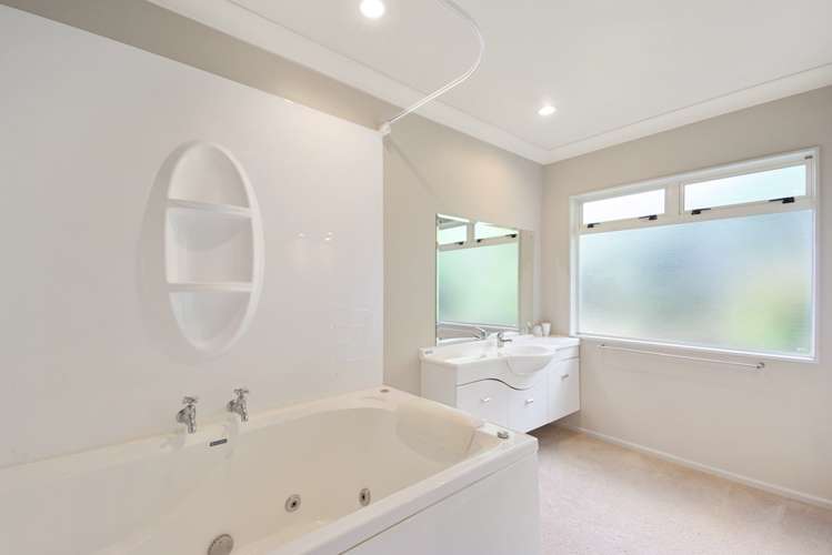 27 Turangitukua Terrace Kuratau_8