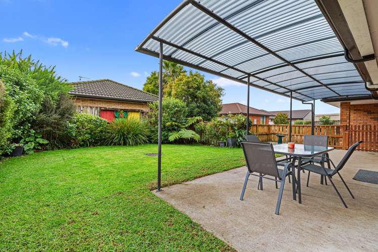 51 Parkside Drive Huntington_19