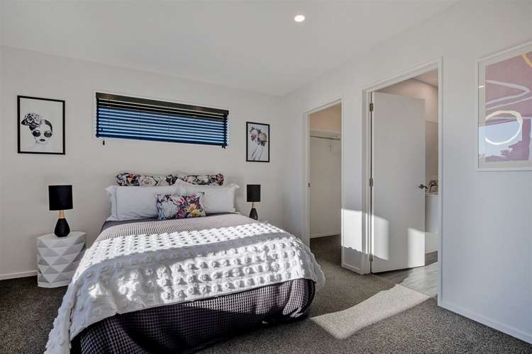 17 Owen Drive Darfield_11