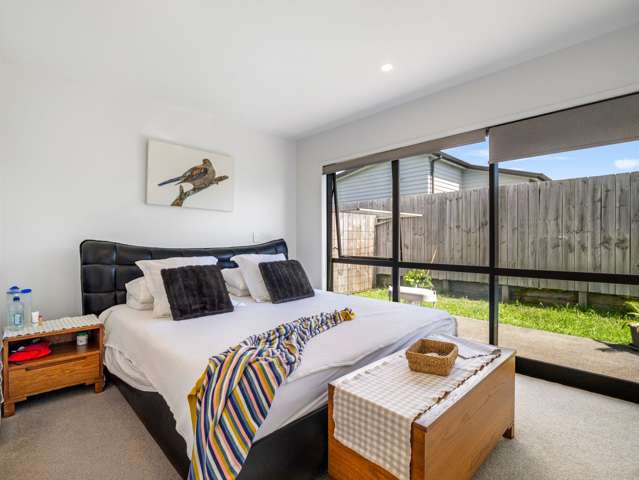 All Offers Considered! Coastal Living Made Easy