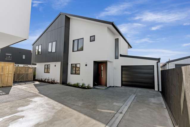 Angles & Options - 3 Bedrooms with a Carpark!