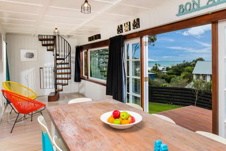 34 Domain Crescent Muriwai_9