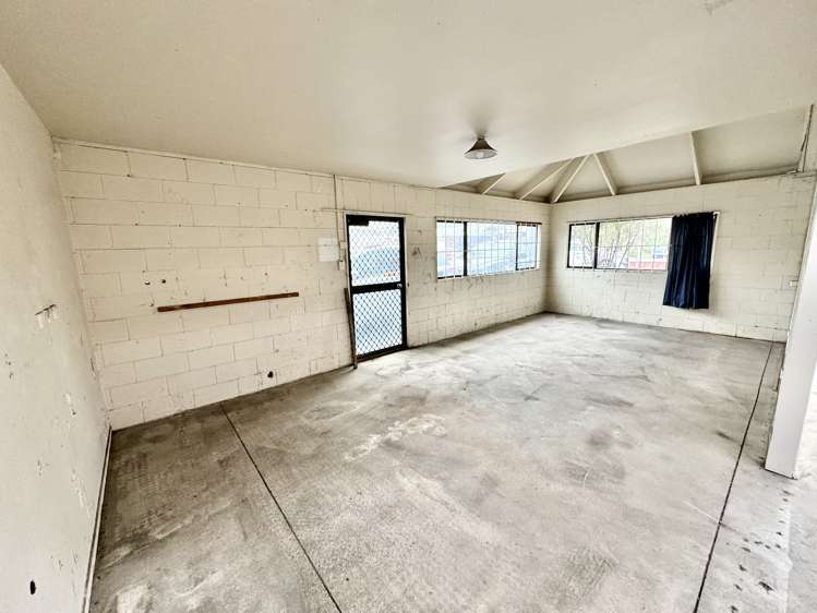 E/4 Manga Road Silverdale_4