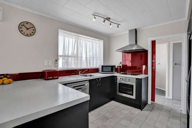 11 Warkworth Grove Bell Block_2