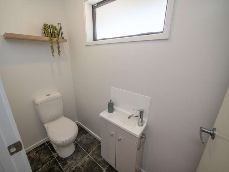 20 Eagles Way Coopers Beach_23