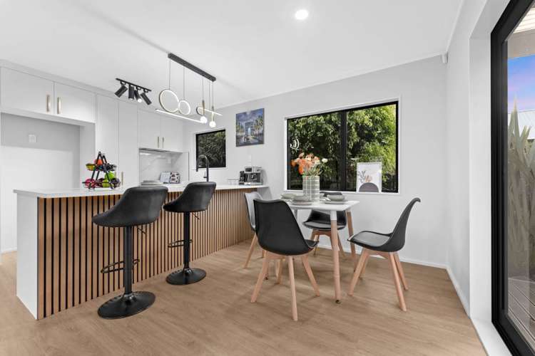 18B Glengarry Road Glen Eden_10