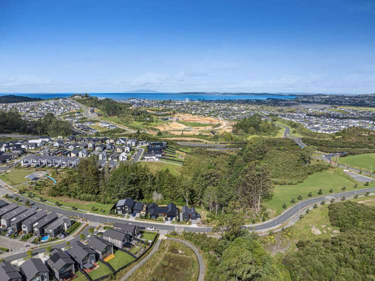 32 Ara Hills Drive Orewa_16