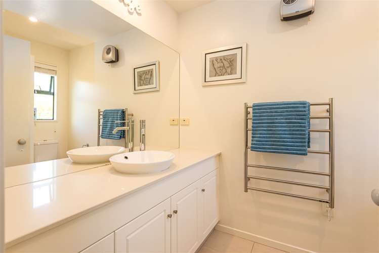 8 Glenbrae Place Loburn_17