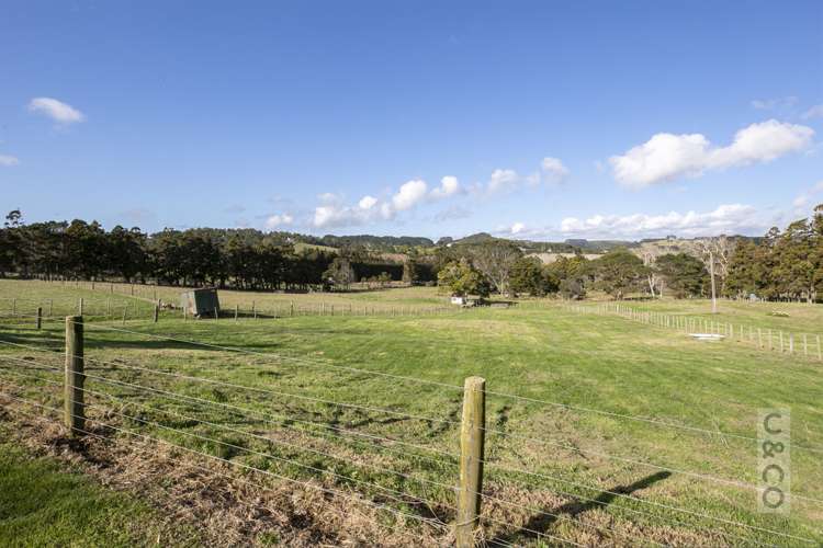315 School Road Waimauku_10