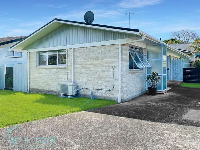 1/21 Cosy Place Howick_2