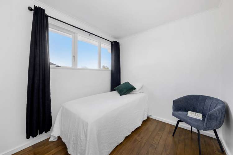 3 Weybridge Crescent Glen Innes_16