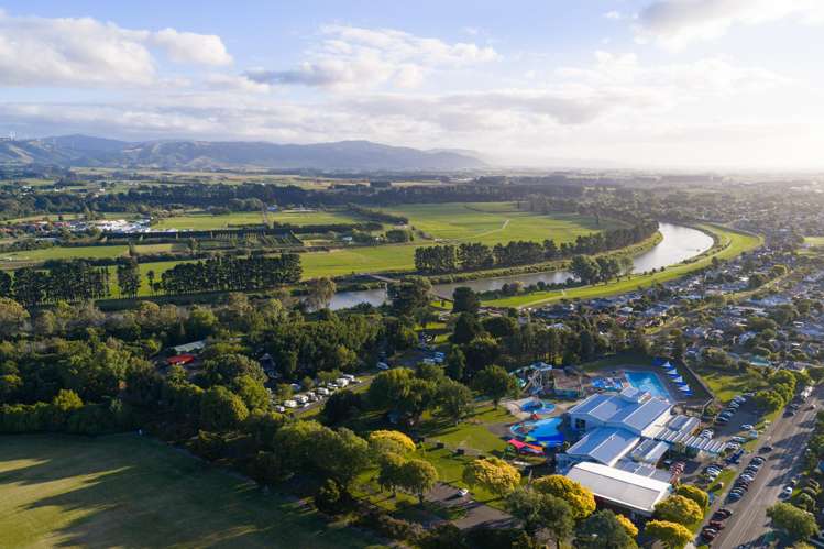 9 Ranara Court West End_3