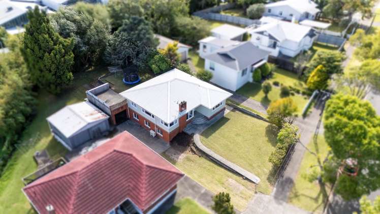 6 Ahiriri Avenue Avondale_18