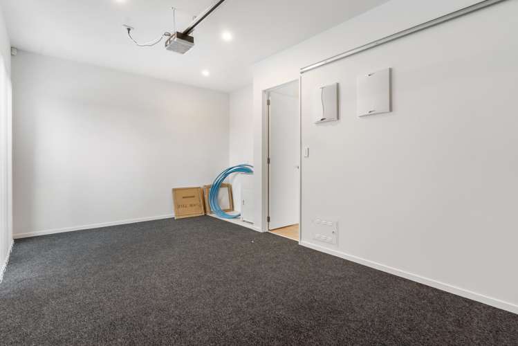 2 Creswell Lane Papakura_9