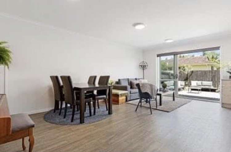 49 Chiefs Court Hamilton East_1