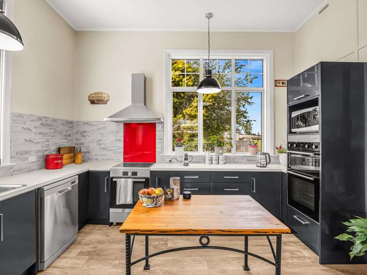 2 High Street Hawarden_10