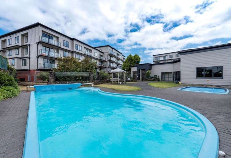 48/68 Mountain Road Mt Wellington_1