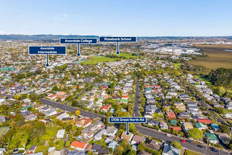 1706 Great North Road Avondale_16