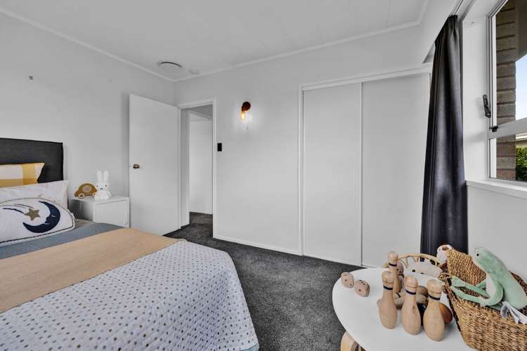 20 Truby King Street Merrilands_19