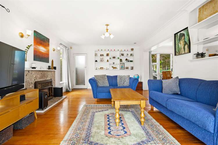 5 Kaurilands Road Titirangi_1