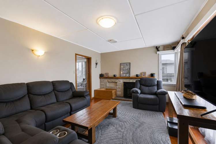 8 Pacey Avenue_4