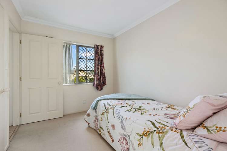 29/41 Manchester Way Judea_13