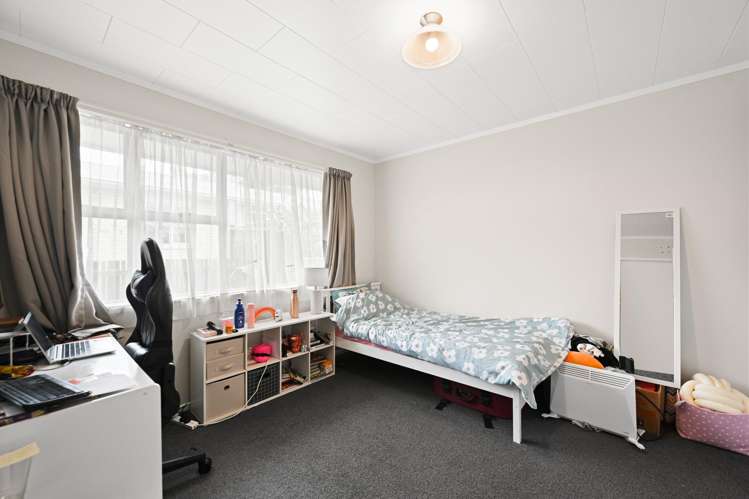 13B Lorraine Place Glenview_9