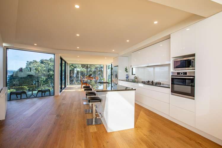 10 Satchell Way Kaiwharawhara_3