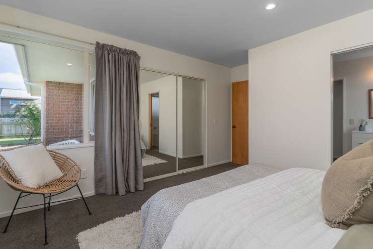 1/7 Kennedys Bush Road Halswell_14