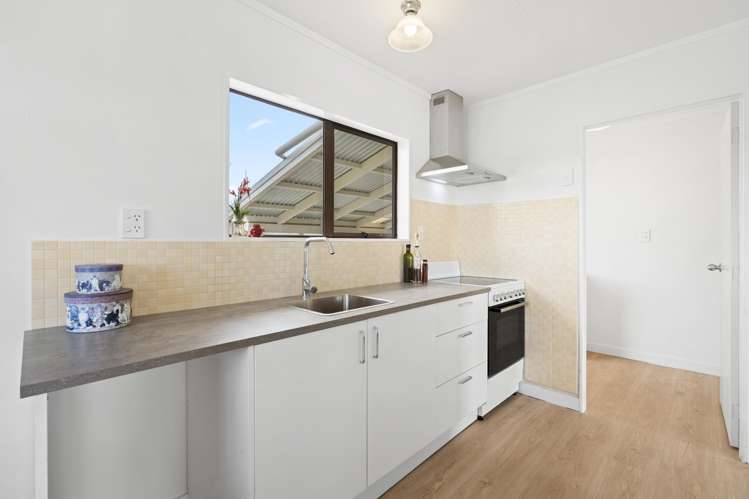 22 Moki Place Ruakaka_5