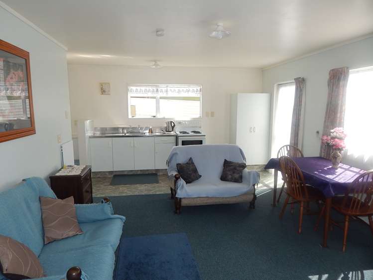 4 Cook Street Carters Beach_8