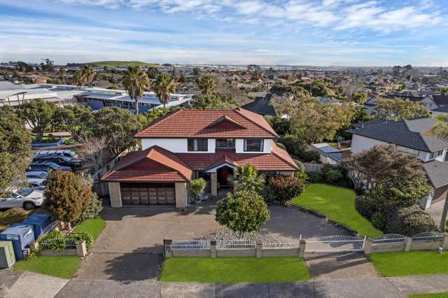 Grand Family Living on 806m2 in Dannemora
