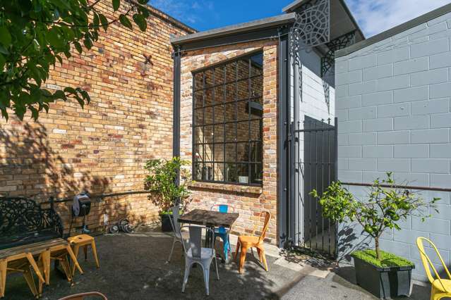 715 Pollen Street Thames_4