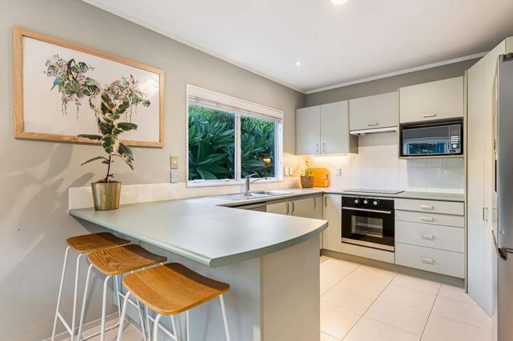 21 Donald Street Stanmore Bay_5